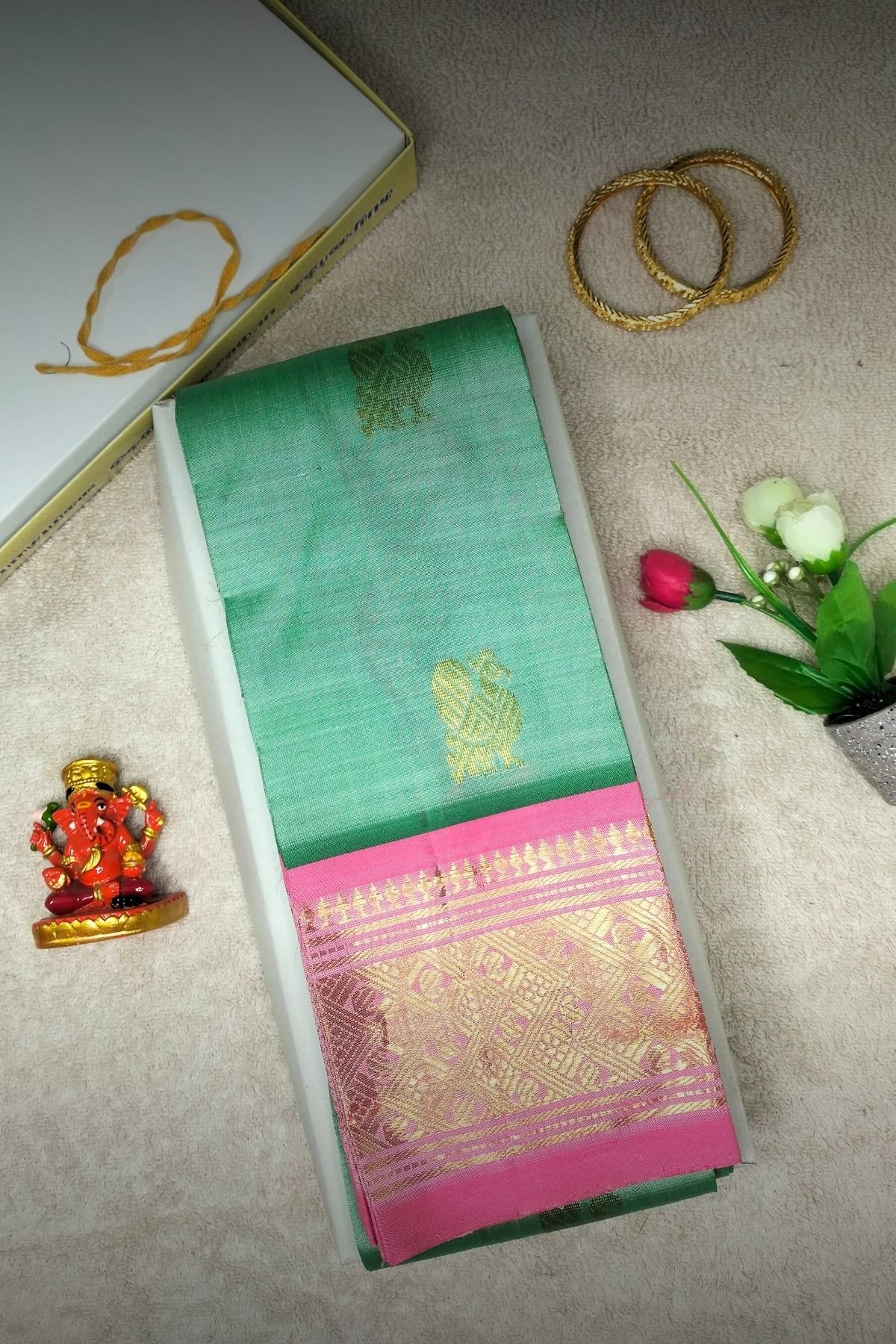 Aqua Green Handloom Silk Saree with Pink Zari Pallu