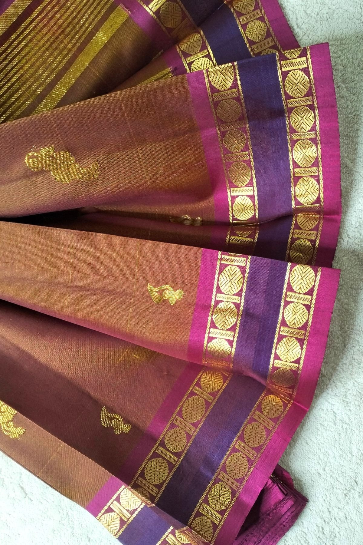 Coffee brown with Magenta Retta Petta Border Thirubuvanam Silk Saree