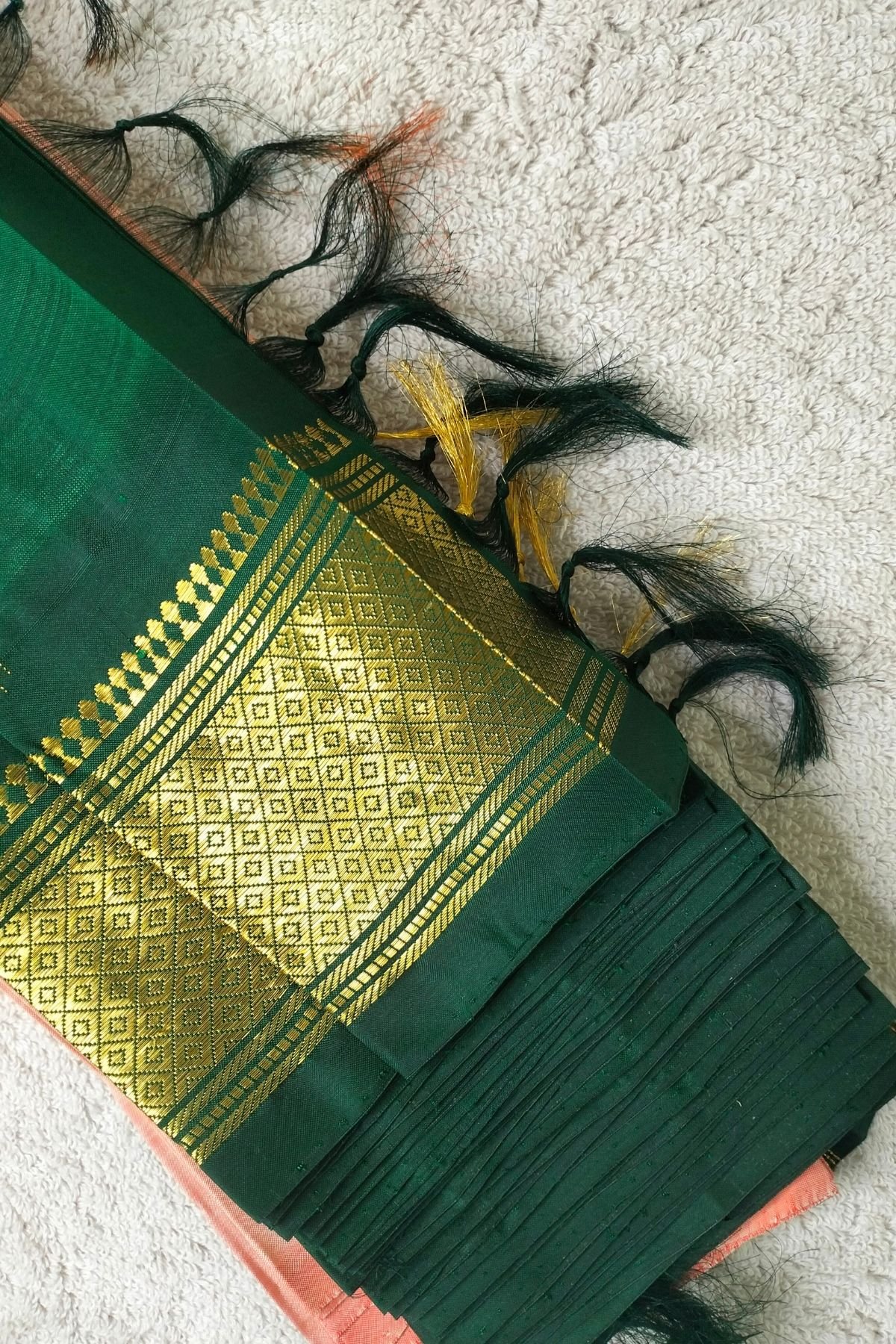 Forest Green Border Pattu Saree handloom
