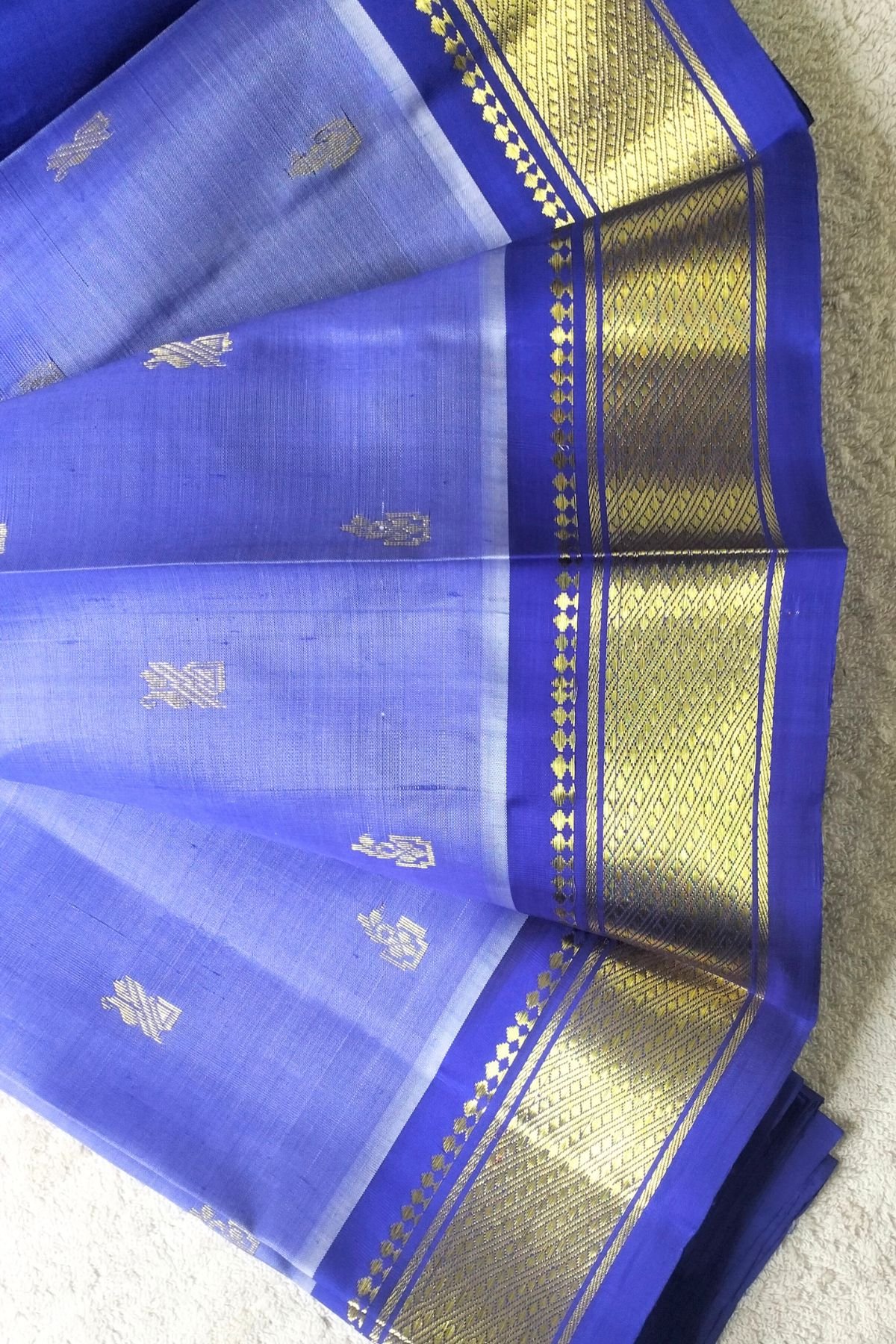 Lavender and Royal Blue Border Thirubuvanam Silk Saree