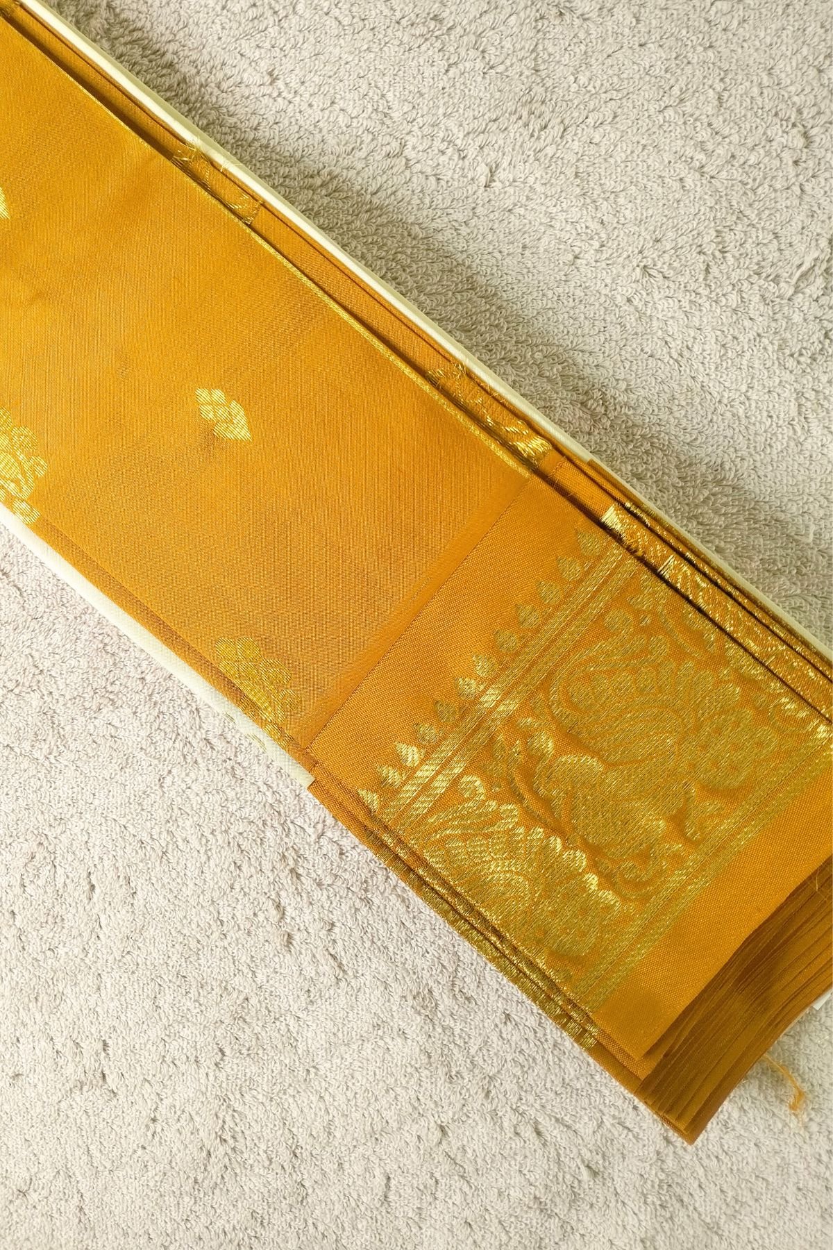 Mustard yellow pallu pattu saree