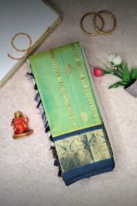 Parrot Green Handloom Pure Silk Saree​