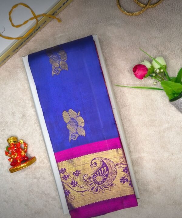 Royal Blue and Pink Border Thirubuvanam Silk Saree