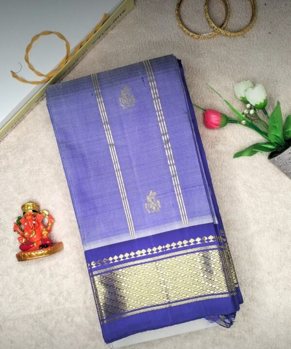 Lavender and Royal Blue Thirubuvanam Silk Saree
