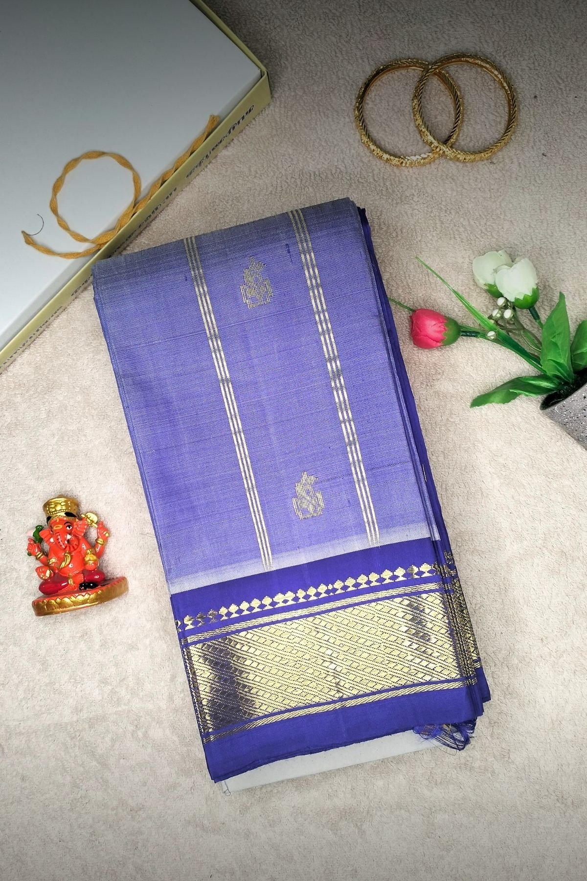 lavender with royal blue handloom thirubuvanam silk saree
